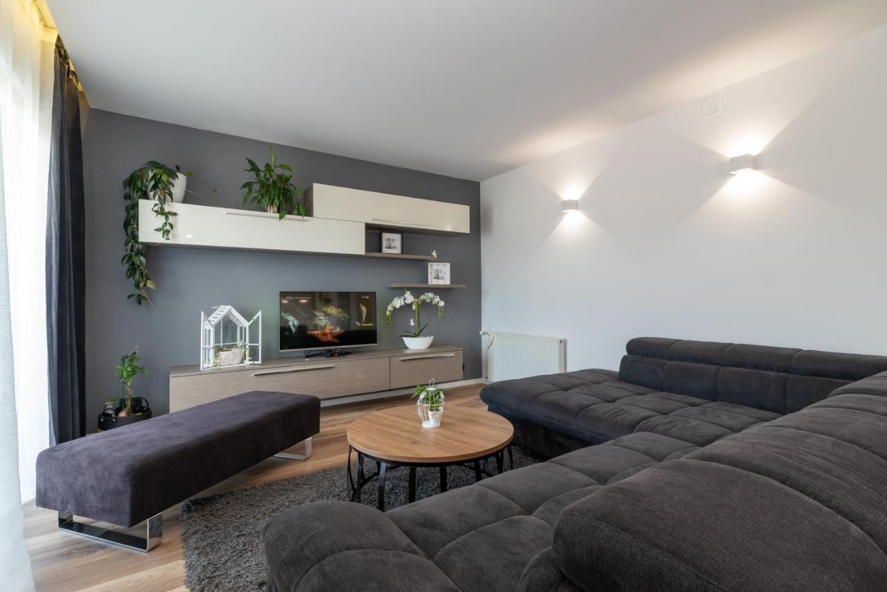 Apartman Tragos Трогір Екстер'єр фото
