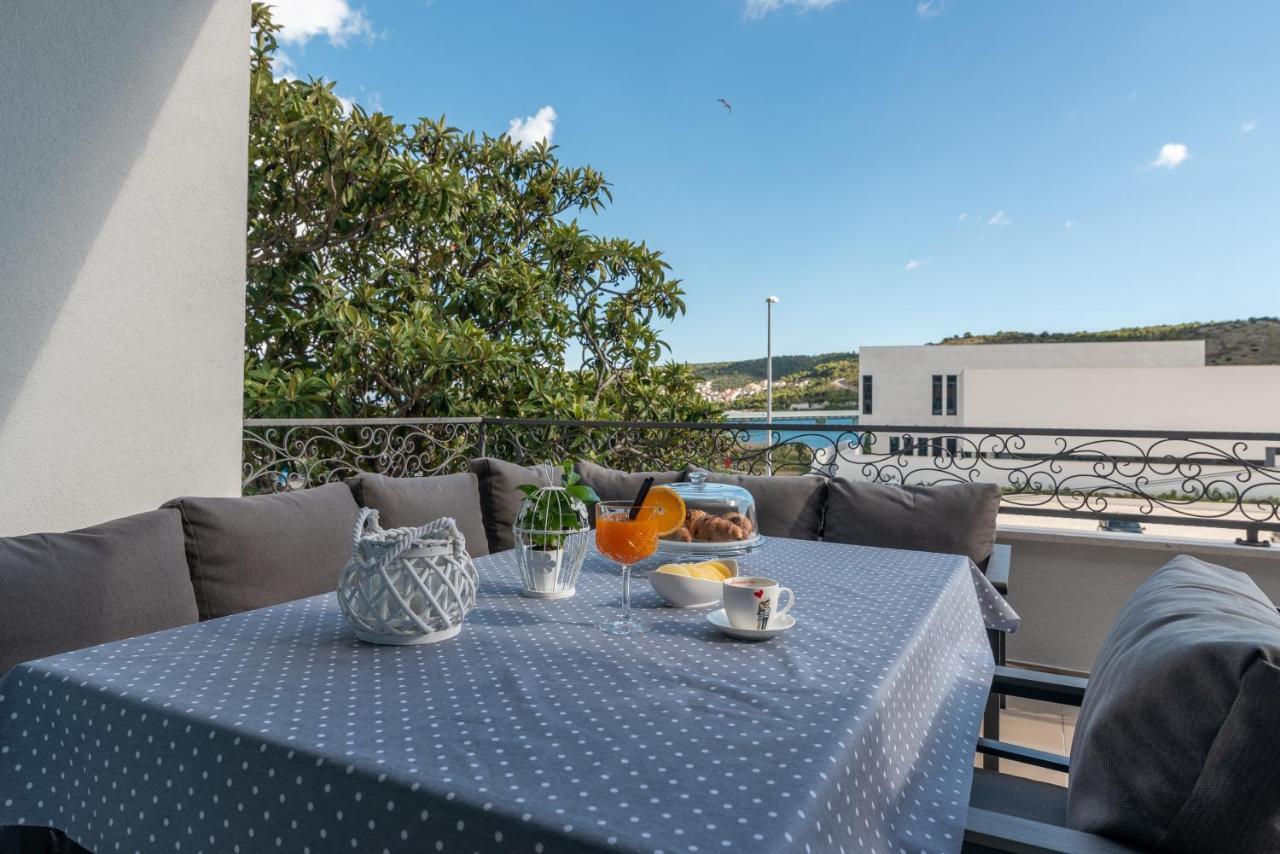 Apartman Tragos Трогір Екстер'єр фото