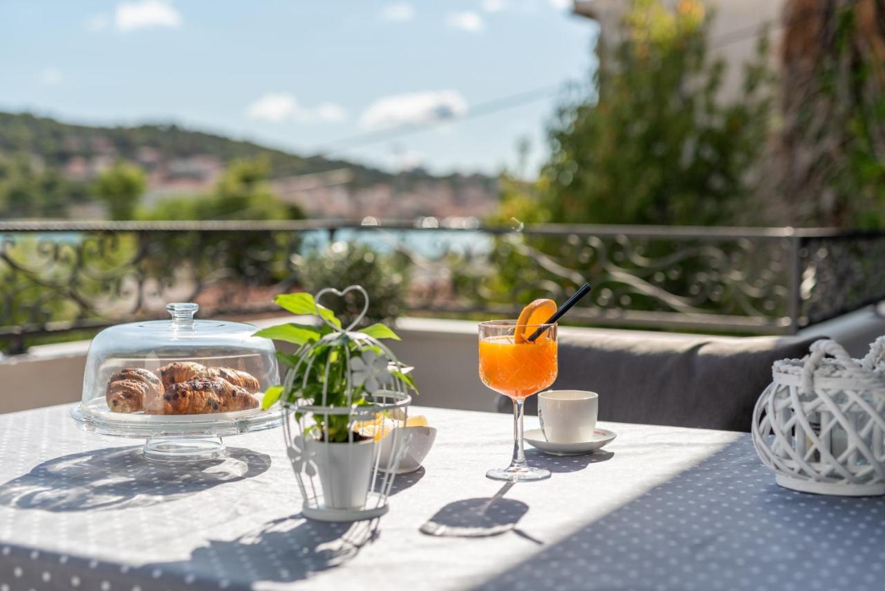 Apartman Tragos Трогір Екстер'єр фото