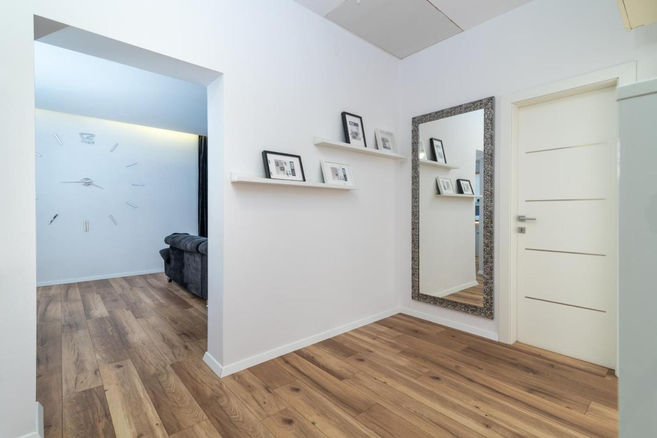 Apartman Tragos Трогір Екстер'єр фото
